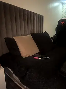 Snapshot of Noha-Sexy chatting on 10.19.25 Noha-Sexy online show from 10.19.25