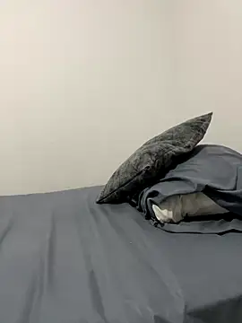 Latina vanessa online show from 11.12.25