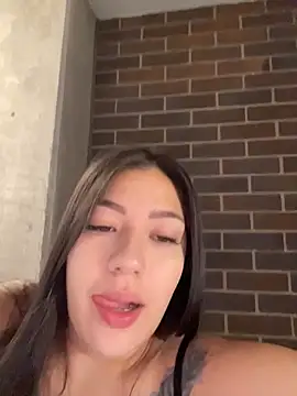 Latina vanessa online show from 05.13.26