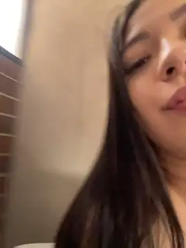 Latina vanessa online show from 05.27.26