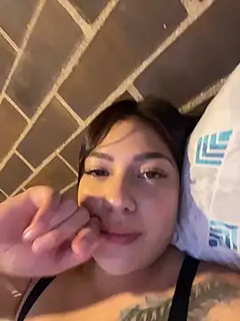Latina vanessa online show from 05.30.26