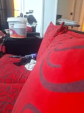 Snapshot of Rozittaa chatting on 02.13.26 Rozittaa online show from 02.13.26