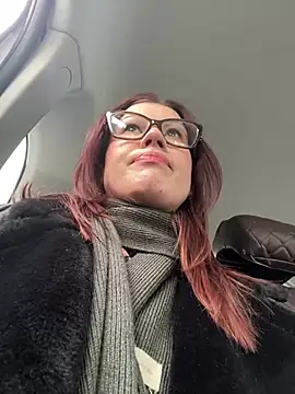 RinaCat online show from 02.16.25