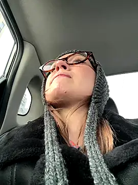 RinaCat online show from 11.15.25