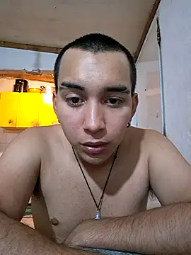 Snapshot of X_xtomas_x chatting on 11.18.25 X xtomas x online show from 11.18.25