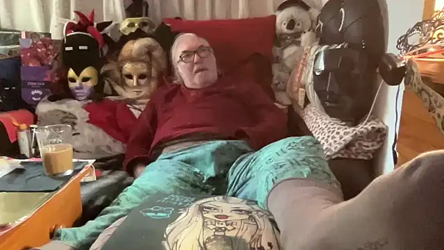 Snapshot of EroticVenetian chatting on 02.11.26 EroticVenetian online show from 02.11.26