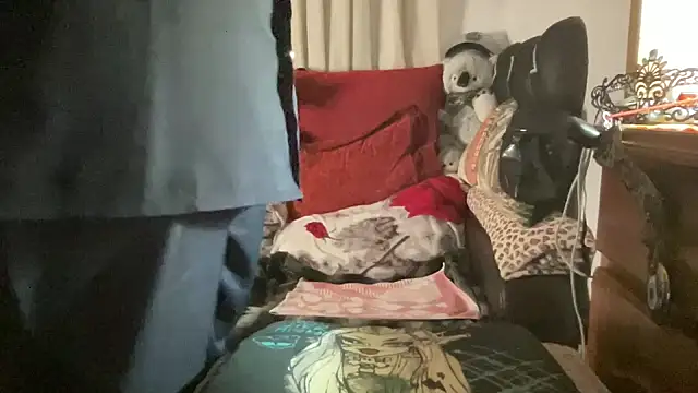 Snapshot of EroticVenetian chatting on 02.17.26 EroticVenetian online show from 02.17.26