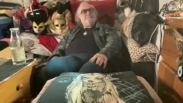 Snapshot of EroticVenetian chatting on 02.21.26 EroticVenetian online show from 02.21.26