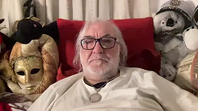 Snapshot of EroticVenetian chatting on 02.22.26 EroticVenetian online show from 02.22.26