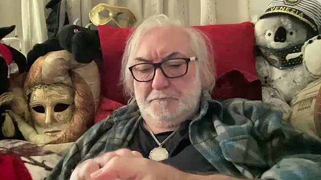 Snapshot of EroticVenetian chatting on 02.22.26 EroticVenetian online show from 02.22.26