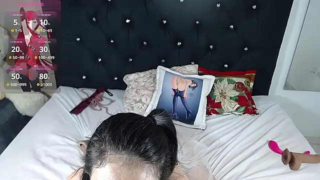 nikol winick online show from 11.25.25