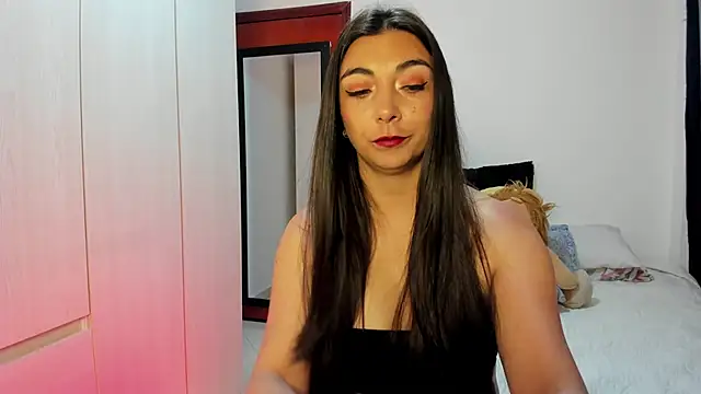 Karla hernandez  online show from 03.25.26