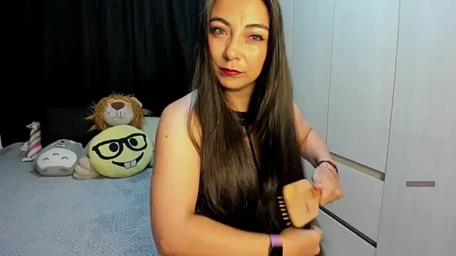 Snapshot of Karla_hernandez_ chatting on 05.02.26 Karla hernandez online show from 05.02.26