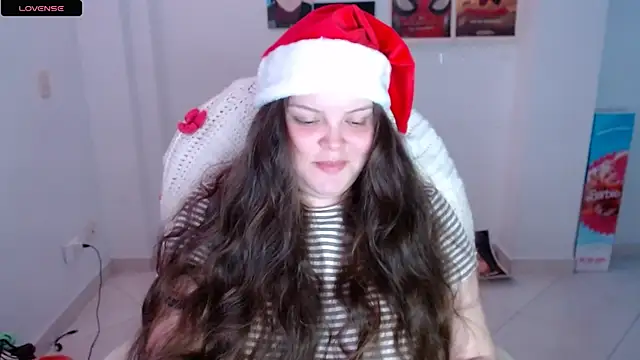 Snapshot of Gabiwaifu chatting on 12.27.24 Gabiwaifu online show from 12.27.24