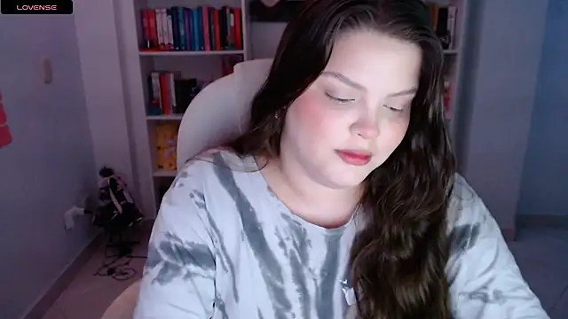 Snapshot of Gabiwaifu chatting on 01.13.25 Gabiwaifu online show from 01.13.25