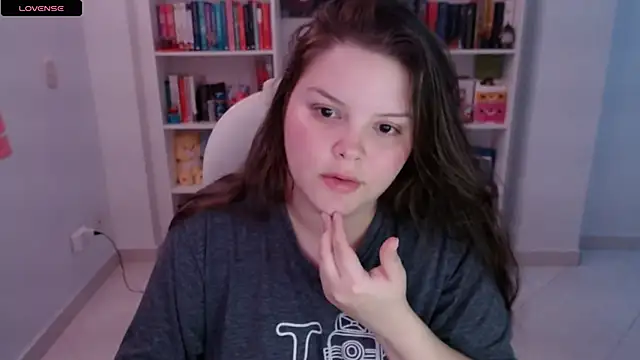 Snapshot of Gabiwaifu chatting on 01.19.25 Gabiwaifu online show from 01.19.25