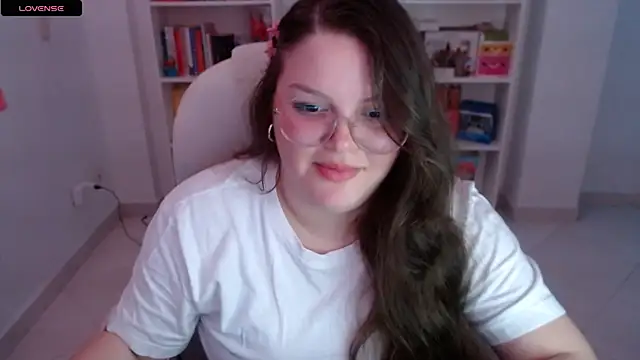 Snapshot of Gabiwaifu chatting on 02.03.25 Gabiwaifu online show from 02.03.25