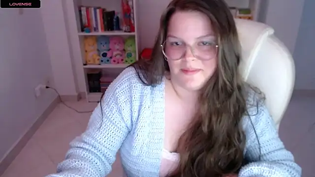 Snapshot of Gabiwaifu chatting on 02.08.25 Gabiwaifu online show from 02.08.25