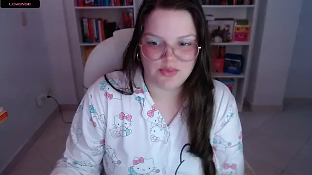 Snapshot of Gabiwaifu chatting on 02.10.25 Gabiwaifu online show from 02.10.25