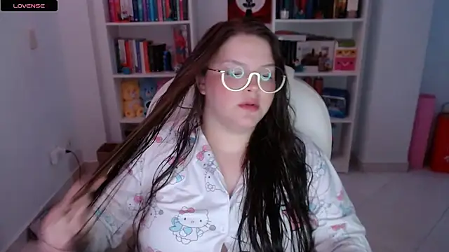 Snapshot of Gabiwaifu chatting on 03.02.25 Gabiwaifu online show from 03.02.25