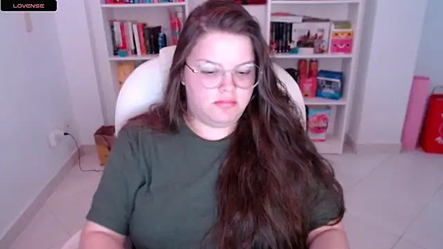 Snapshot of Gabiwaifu chatting on 03.07.25 Gabiwaifu online show from 03.07.25