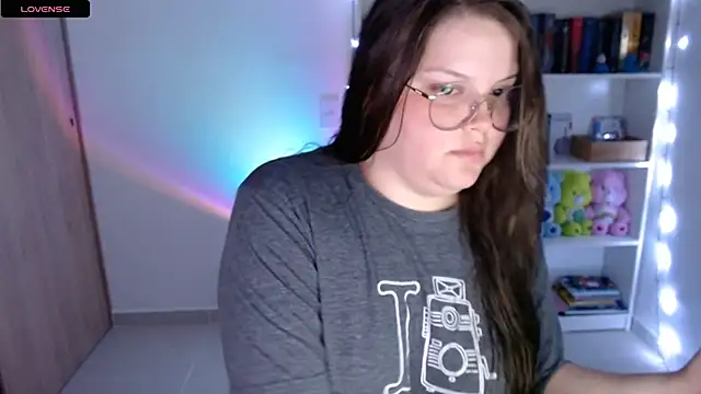 Snapshot of Gabiwaifu chatting on 03.16.25 Gabiwaifu online show from 03.16.25