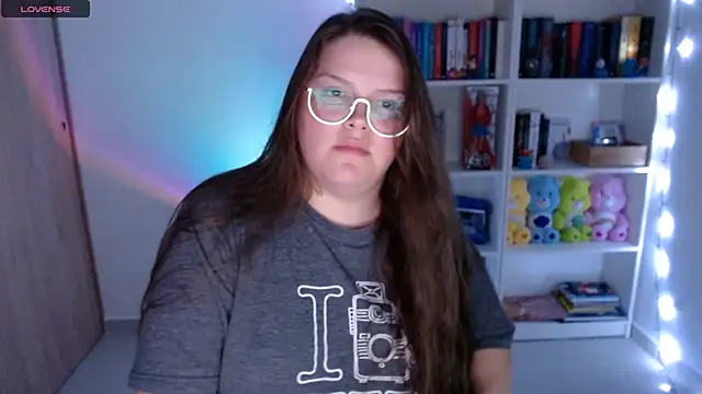 Snapshot of Gabiwaifu chatting on 03.17.25 Gabiwaifu online show from 03.17.25