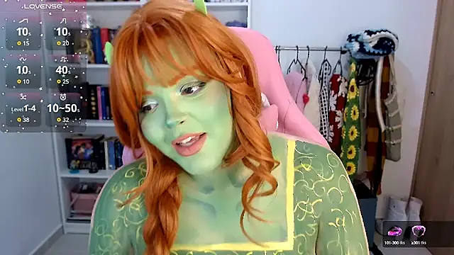 Snapshot of Gabiwaifu chatting on 10.08.25 Gabiwaifu online show from 10.08.25