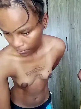 Snapshot of kelsie421 chatting on 12.14.24 kelsie421 online show from 12.14.24