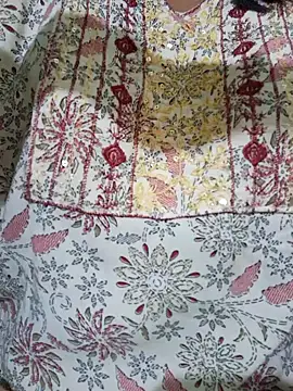 Priya Bong online show from 10.20.25