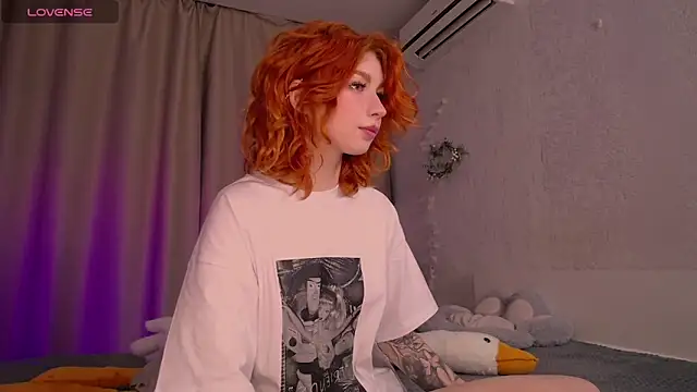 Snapshot of Evaa_Moonn_ chatting on 01.27.25 Evaa Moonn online show from 01.27.25