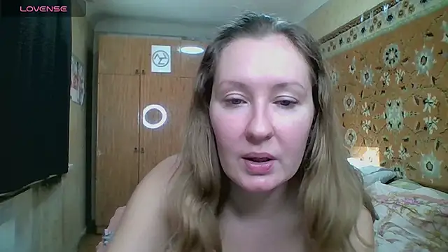 AnnaXLovers online show from 11.22.25