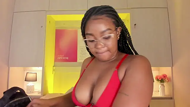 tamaraa smiith online show from 03.26.26