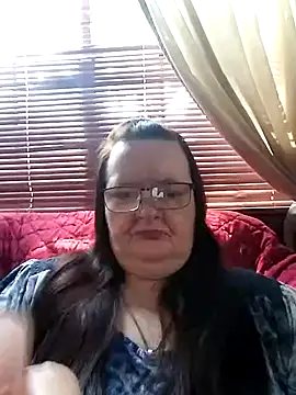 Bayou Woman68 online show from 09.16.25