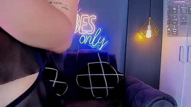 LOLIITA  LOVE online show from 11.01.25