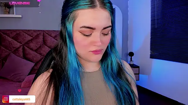 cattaleya    online show from 01.25.25