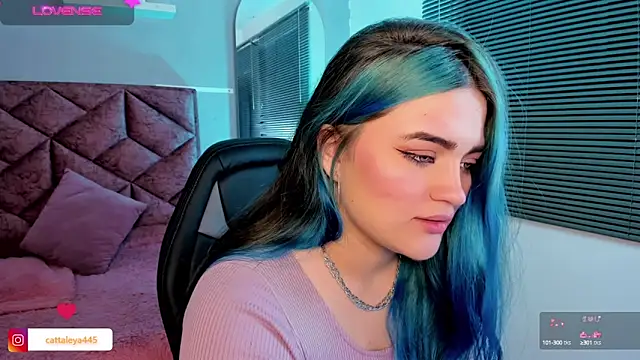 cattaleya    online show from 02.04.25