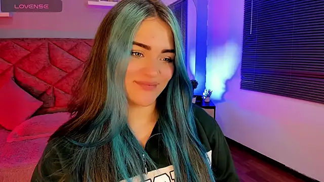 cattaleya    online show from 02.18.25