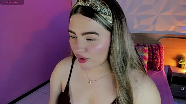 cattaleya    online show from 09.16.25