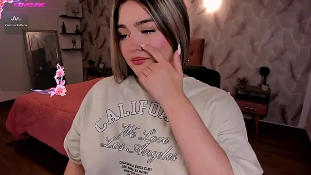 cattaleya    online show from 10.10.25