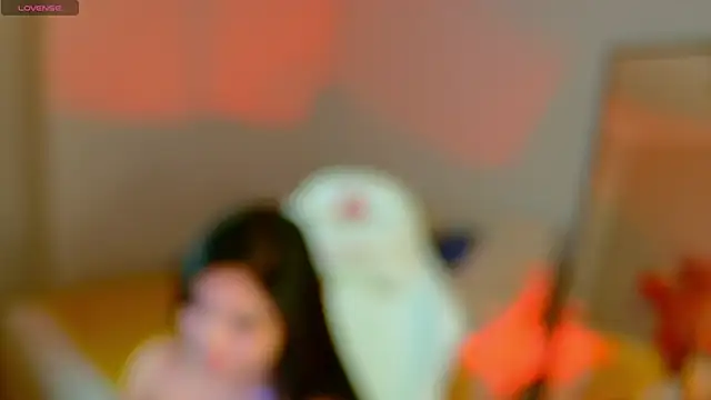 Snapshot of AsukaLin chatting on 02.27.25 AsukaLin online show from 02.27.25