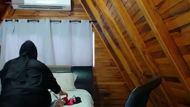 AmbarBurhan online show from 11.05.25