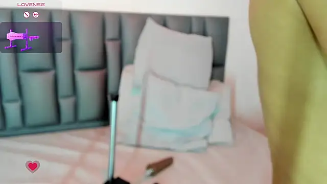 Abbyadams online show from 11.17.25