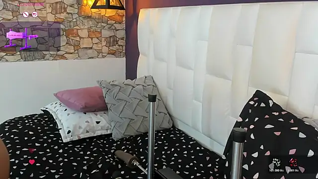 Abbyadams online show from 11.22.25