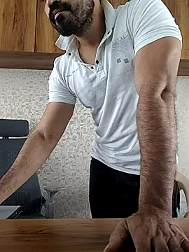 indianguy89 online show from 04.12.26