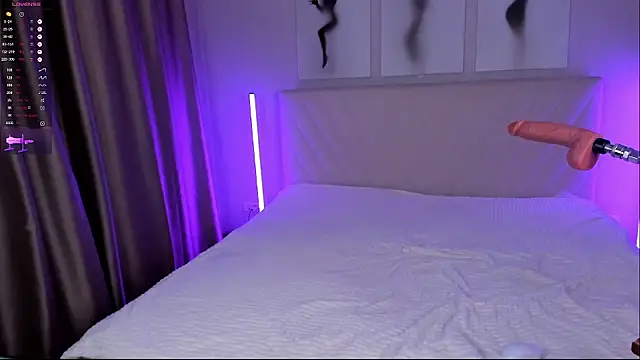 EmmaBarbs online show from 10.29.25