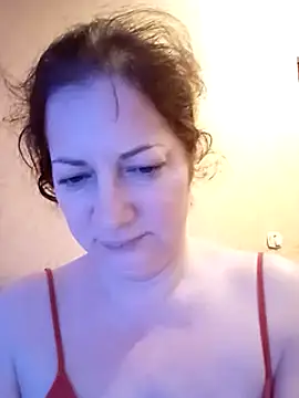 Snapshot of SusanaxPretty chatting on 12.29.24 SusanaxPretty online show from 12.29.24