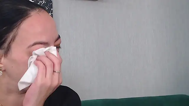 IzabelllNoir online show from 10.12.25