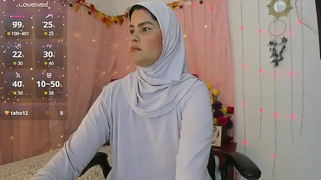 AishaAmin  online show from 02.10.26