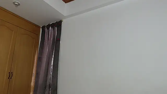 Sharickleon11 online show from 01.05.25